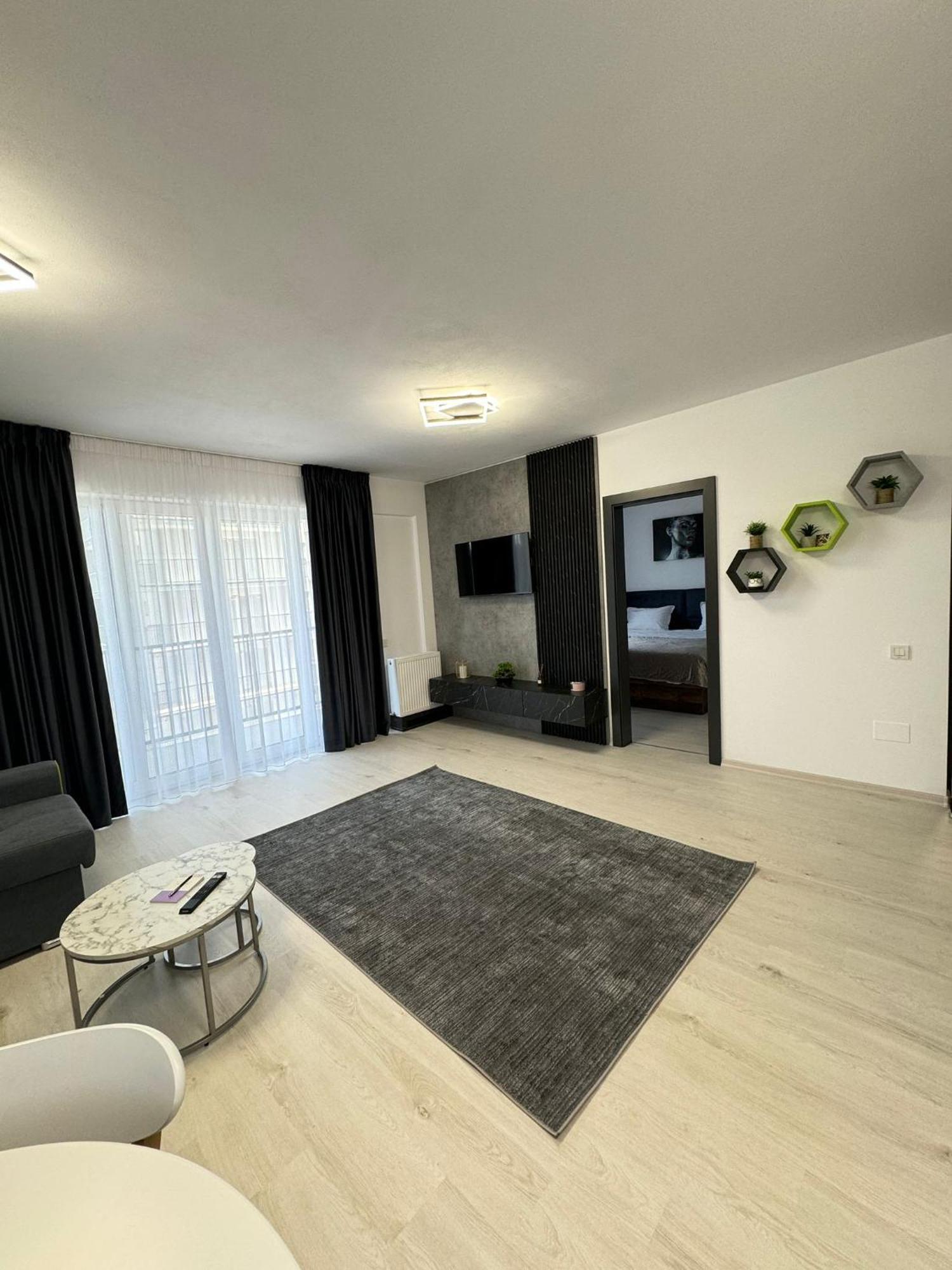 Palladium Apartament Brasov Exterior photo